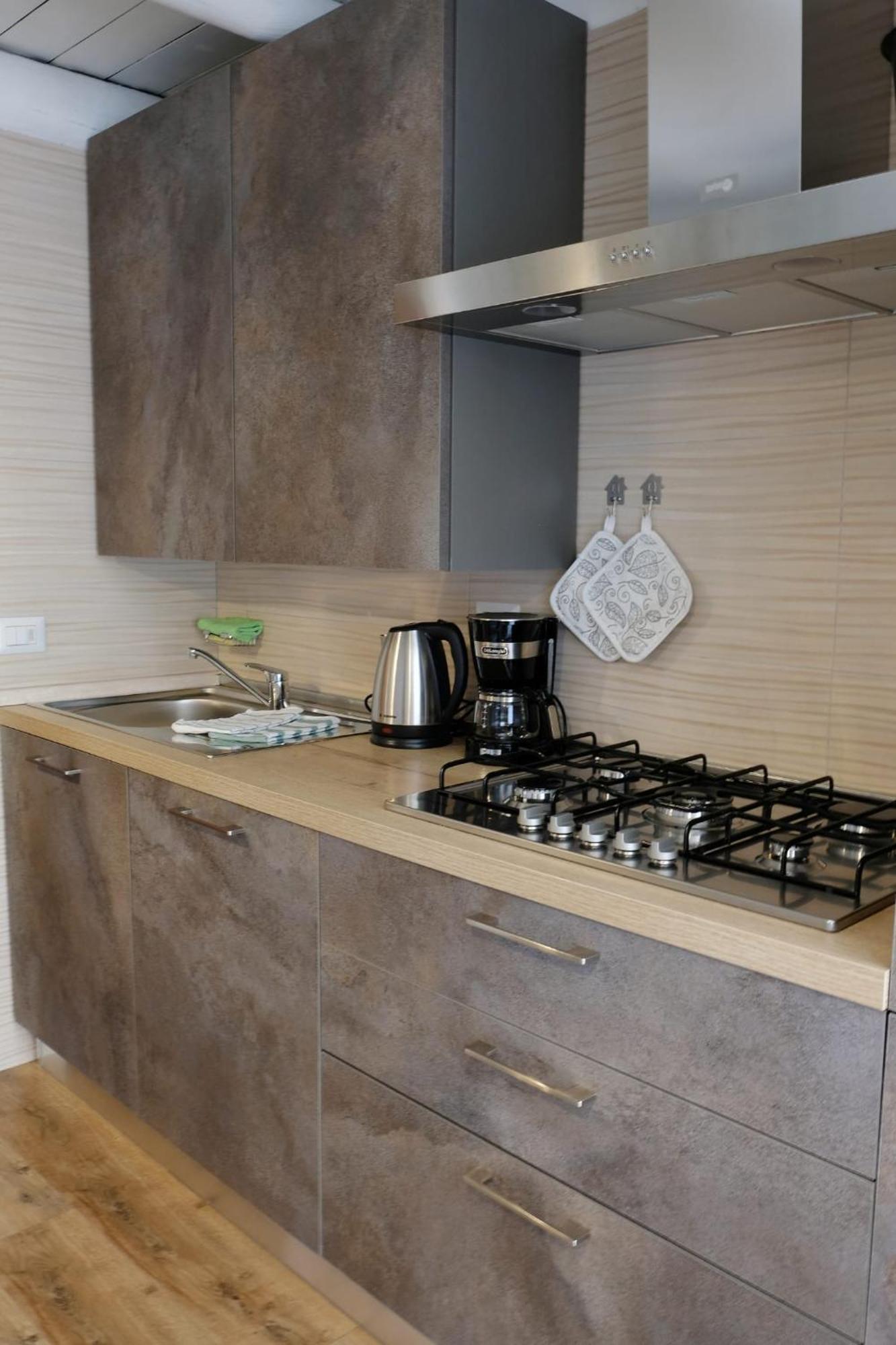 Appartamenti Casa Carlotta Limone sul Garda Εξωτερικό φωτογραφία