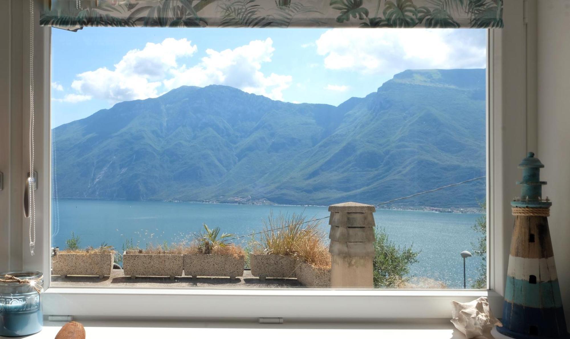 Appartamenti Casa Carlotta Limone sul Garda Εξωτερικό φωτογραφία